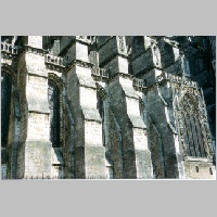 Chartres, 14, Langhaus Strebesystem von SW, Foto Heinz Theuerkauf, large.jpg